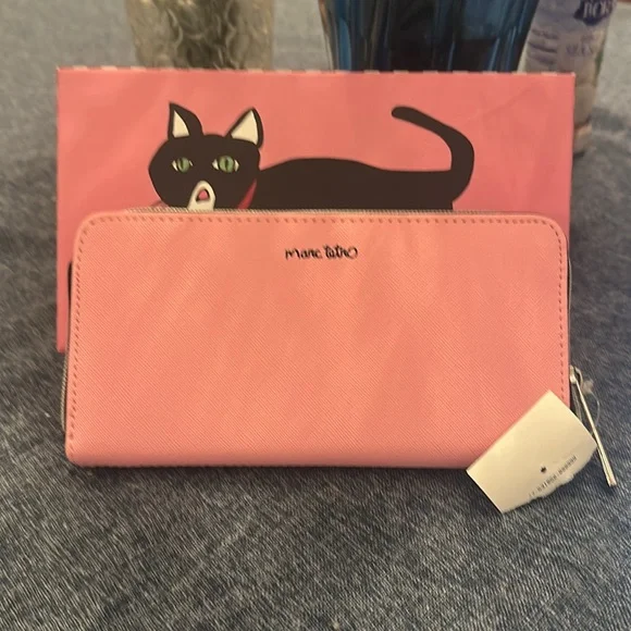 New in box Marc Tetro Metro cat pink and black wallet - Picture 8 of 10